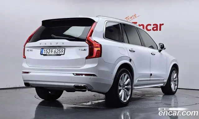 Volvo XC90 2016 2.0 автомат (гидро), миниатюра 2 Volvo XC90 2016 2.0 автомат (гидро), миниатюра 2