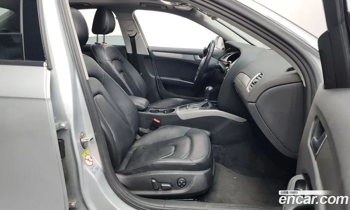 Audi A4 2012 2.0 автомат (гидро), фото 11