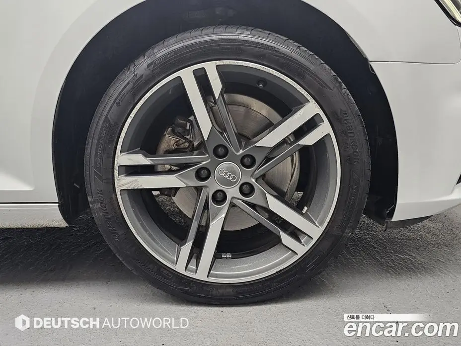 Audi A4 2019 2.0 автомат (гидро), фото 19