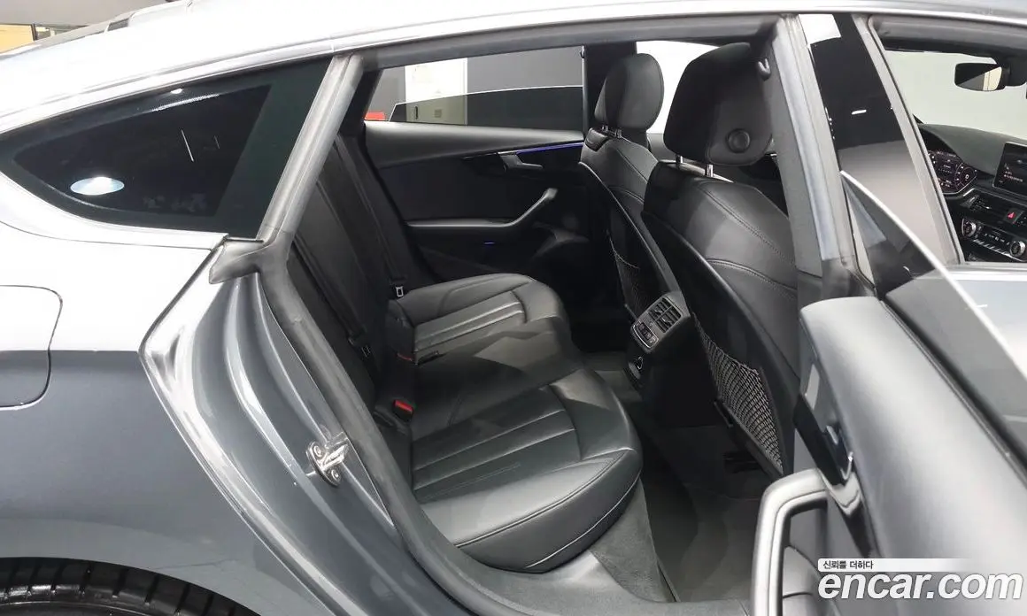 Audi A5 2019 2.0 автомат (гидро), фото 12