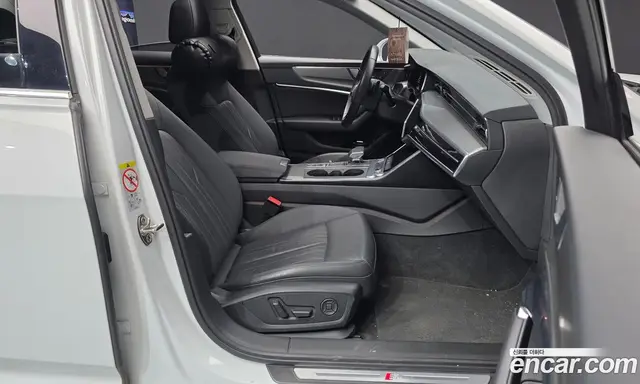 Audi A6 2020 2.0 автомат (гидро), миниатюра 11