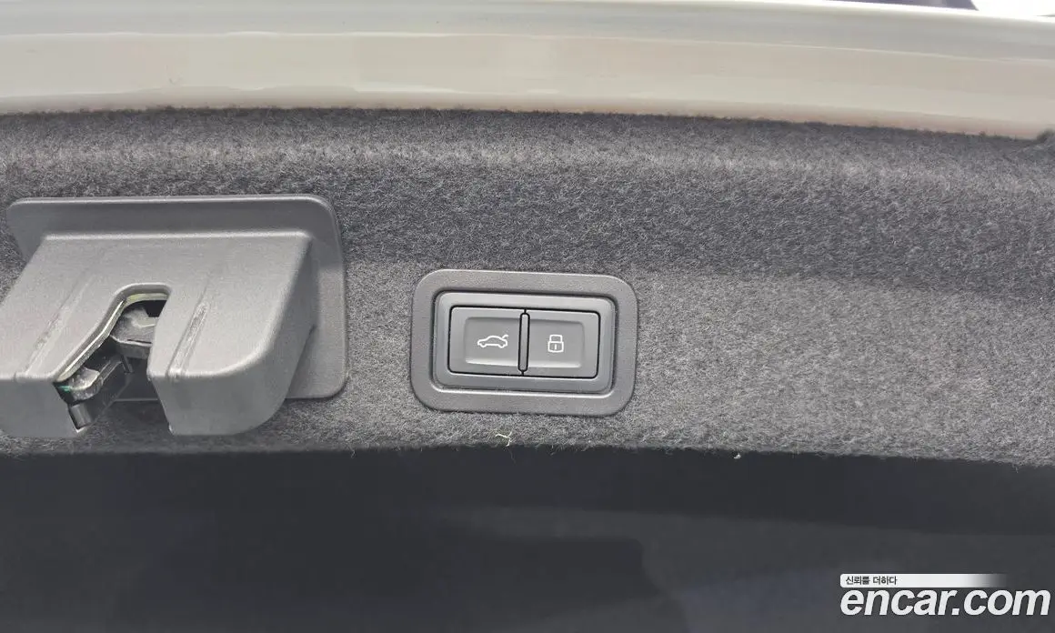 Audi A6 2020 2.0 автомат (гидро), фото 20