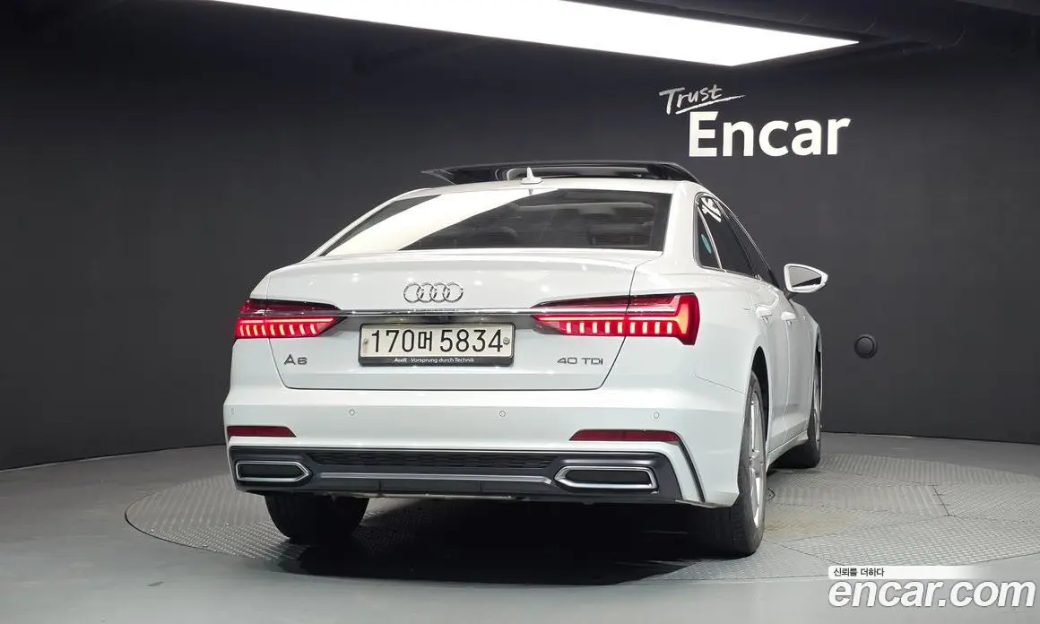 Audi A6 2020 2.0 автомат (гидро), фото 4
