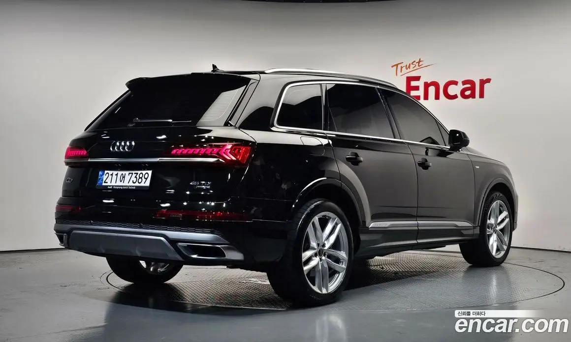 Audi Q7 2023 3.0 автомат (гидро), фото 2 Audi Q7 2023 3.0 автомат (гидро), фото 2