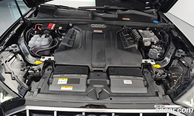 Audi Q7 2023 3.0 автомат (гидро), миниатюра 6 Audi Q7 2023 3.0 автомат (гидро), миниатюра 6