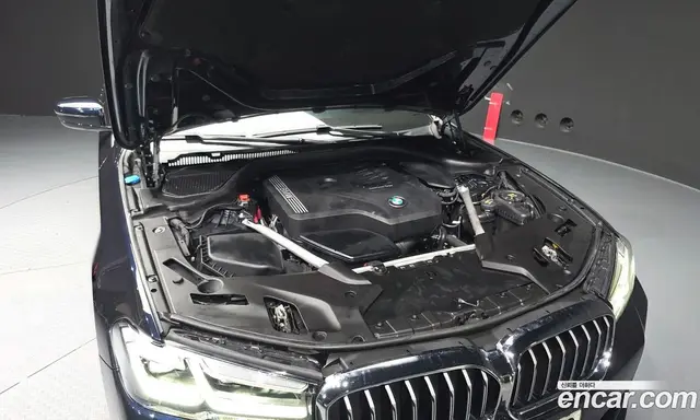 BMW 5 серия 2022 2.0 автомат (гидро), миниатюра 6 BMW 5 серия 2022 2.0 автомат (гидро), миниатюра 6
