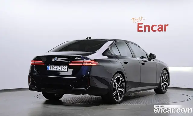 BMW 5 серия 2025 2.0 автомат (гидро), миниатюра 2 BMW 5 серия 2025 2.0 автомат (гидро), миниатюра 2