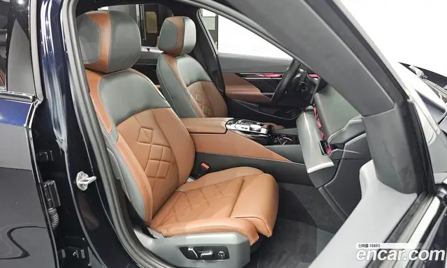 BMW 5 серия 2025 2.0 автомат (гидро), миниатюра 12