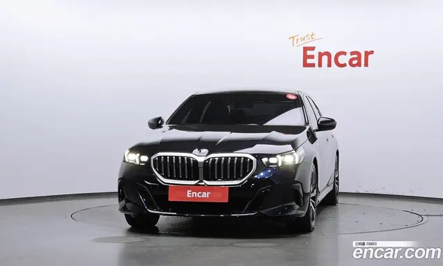 BMW 5 серия 2025 2.0 автомат (гидро), миниатюра 3 BMW 5 серия 2025 2.0 автомат (гидро), миниатюра 3