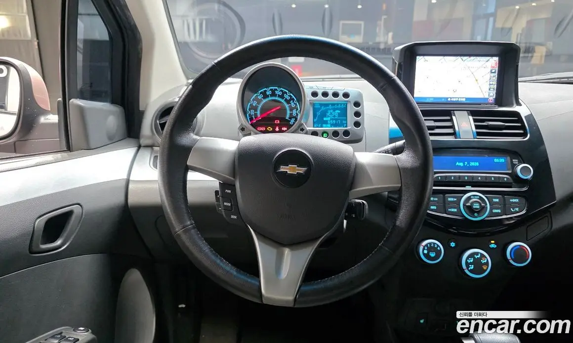 Chevrolet Spark 2013 1.0 автомат (гидро), фото 14