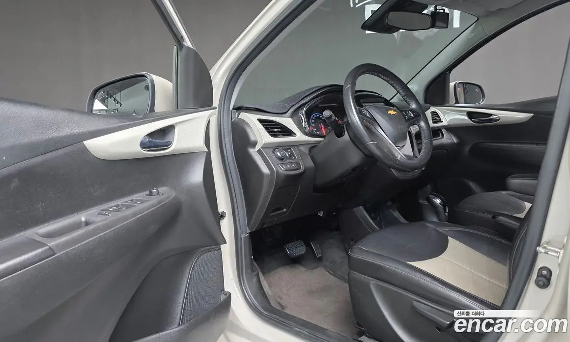 Chevrolet Spark 2016 1.0 автомат (гидро), фото 11 Chevrolet Spark 2016 1.0 автомат (гидро), фото 11
