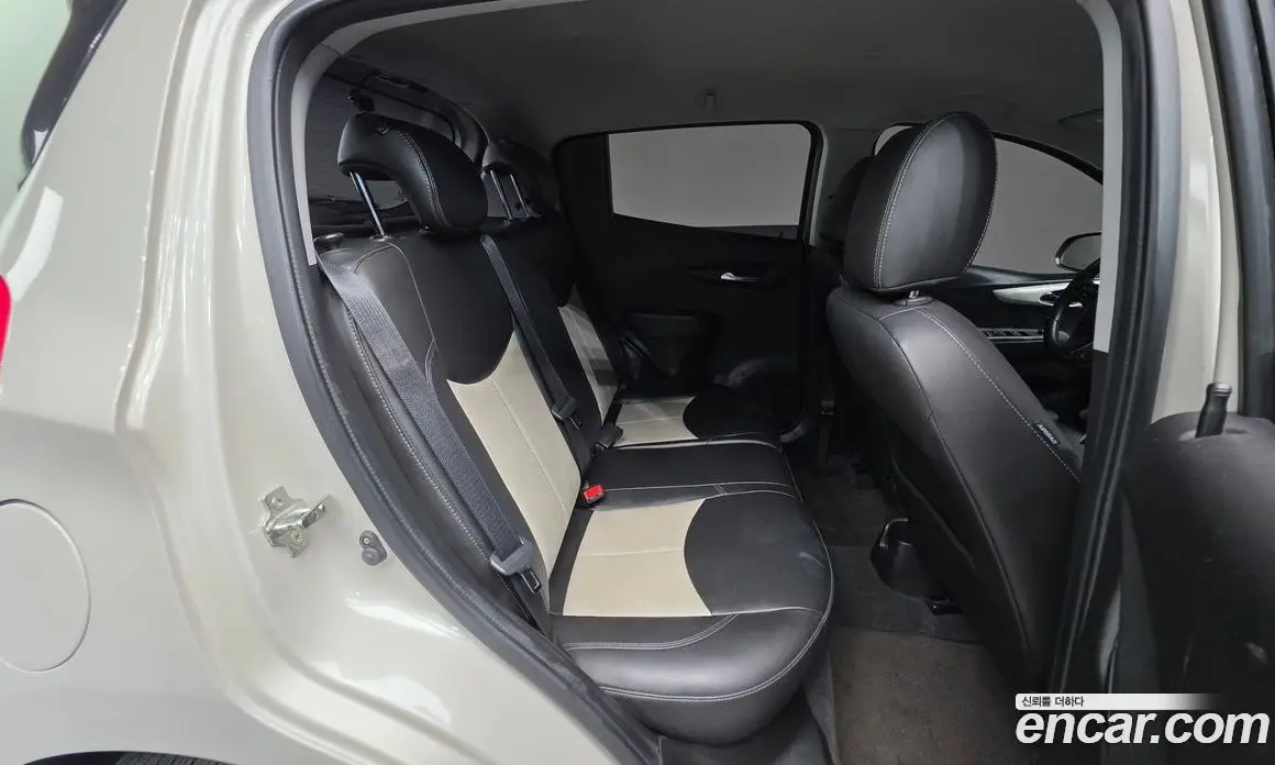 Chevrolet Spark 2016 1.0 автомат (гидро), фото 19 Chevrolet Spark 2016 1.0 автомат (гидро), фото 19