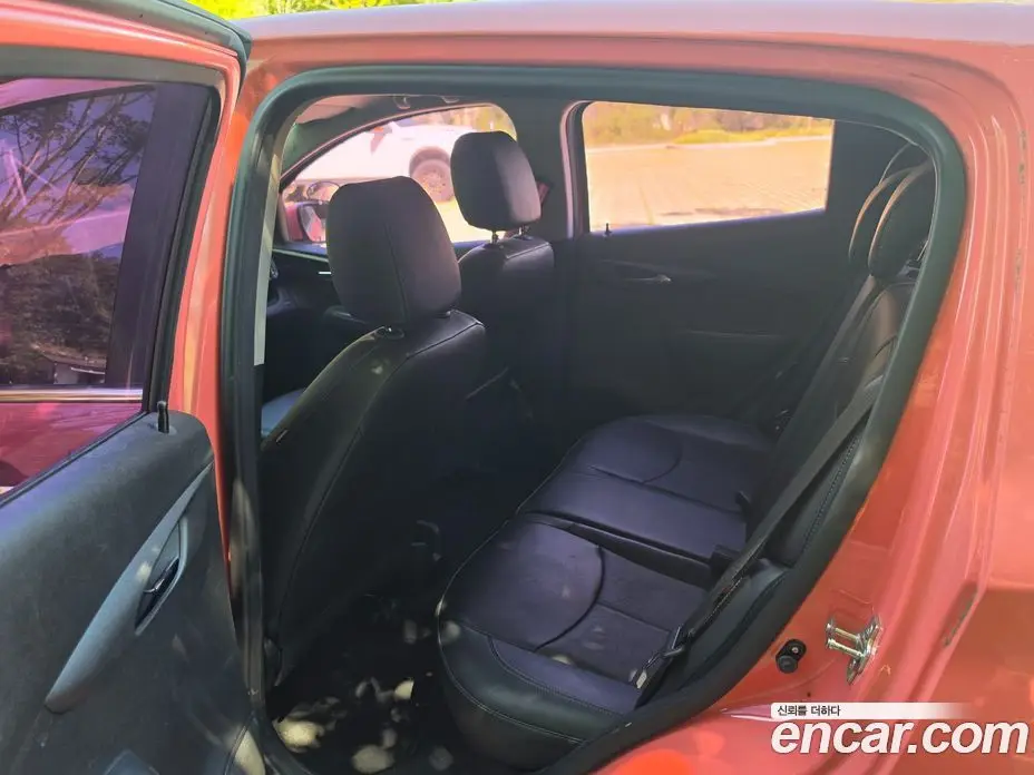 Chevrolet Spark 2017 1.0 автомат (гидро), фото 13