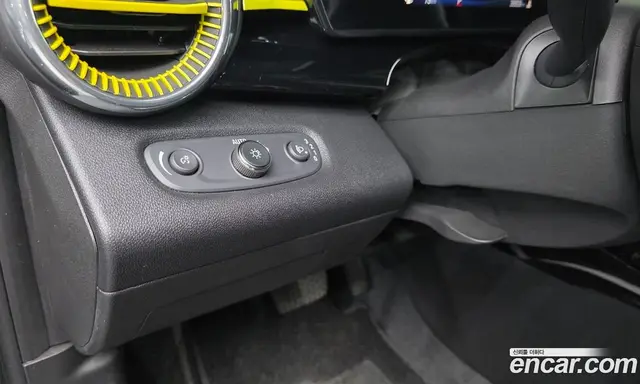 Chevrolet Trax 2023 1.2 автомат (гидро), миниатюра 12