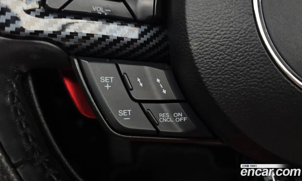 Ford Mustang 2019 2.3 автомат (гидро), фото 17