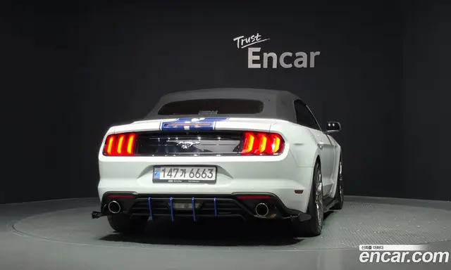 Ford Mustang 2019 2.3 автомат (гидро), миниатюра 4