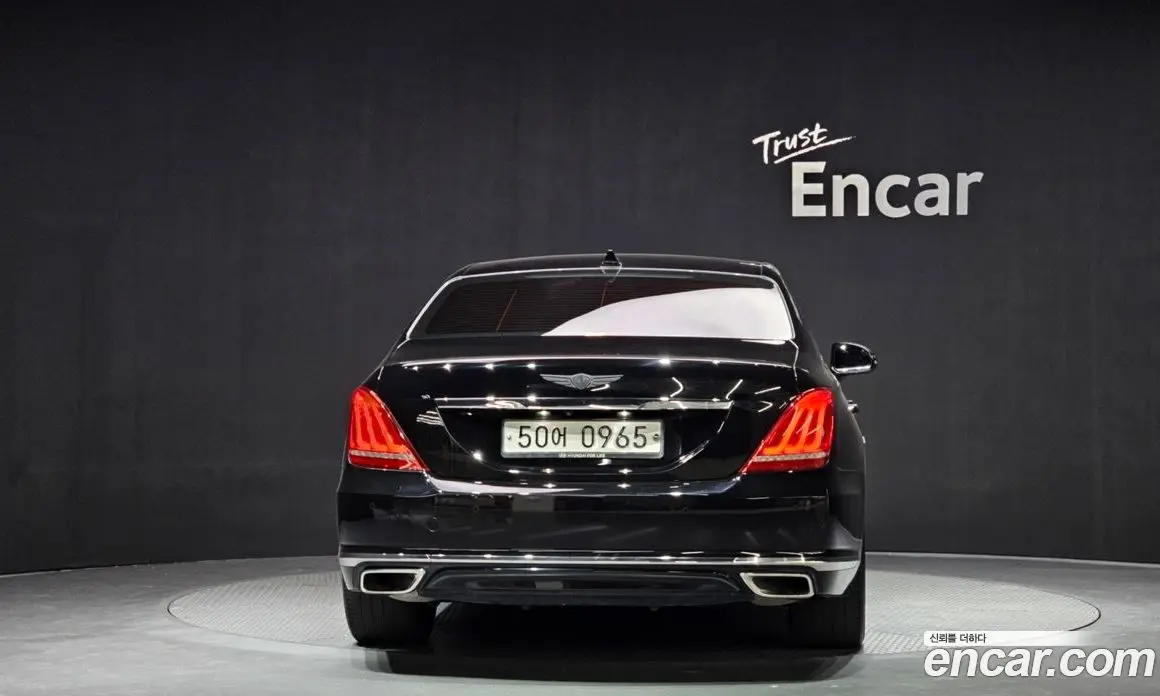 Genesis EQ900 2016 3.8 автомат (гидро), фото 4 Genesis EQ900 2016 3.8 автомат (гидро), фото 4