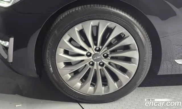 Genesis EQ900 2016 3.8 автомат (гидро), миниатюра 5 Genesis EQ900 2016 3.8 автомат (гидро), миниатюра 5
