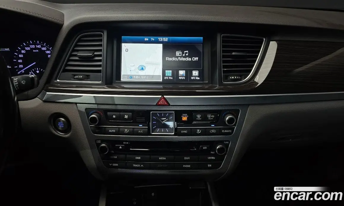 Genesis G80 2017 3.3 автомат (гидро), фото 14