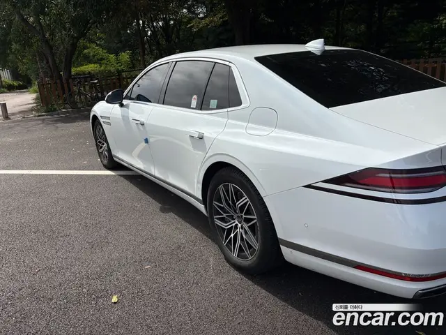 Genesis G90 2025 3.5 автомат (гидро), миниатюра 4 Genesis G90 2025 3.5 автомат (гидро), миниатюра 4