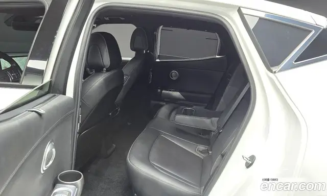 Genesis GV60 2022 0.1 автомат (гидро), миниатюра 12