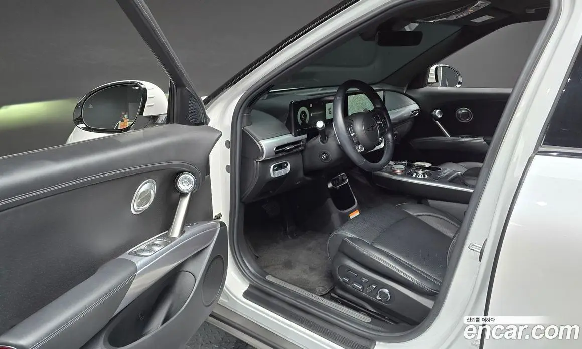 Genesis GV60 2022 0.1 автомат (гидро), фото 10 Genesis GV60 2022 0.1 автомат (гидро), фото 10