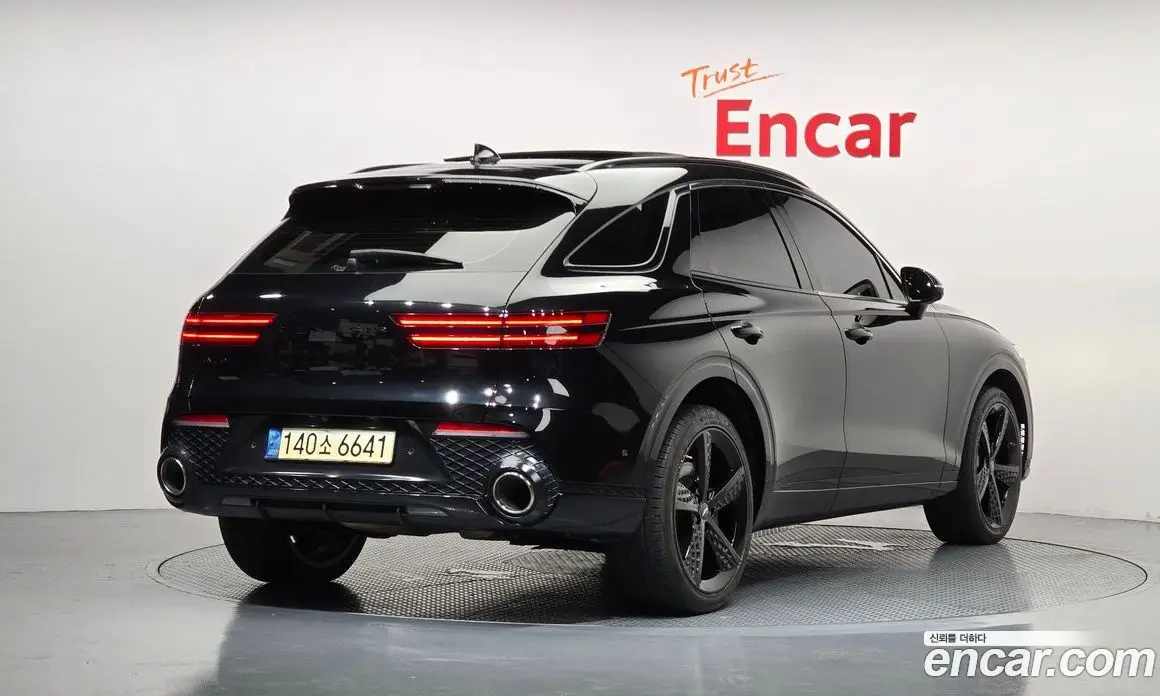 Genesis GV70 2022 2.5 автомат (гидро), фото 2 Genesis GV70 2022 2.5 автомат (гидро), фото 2