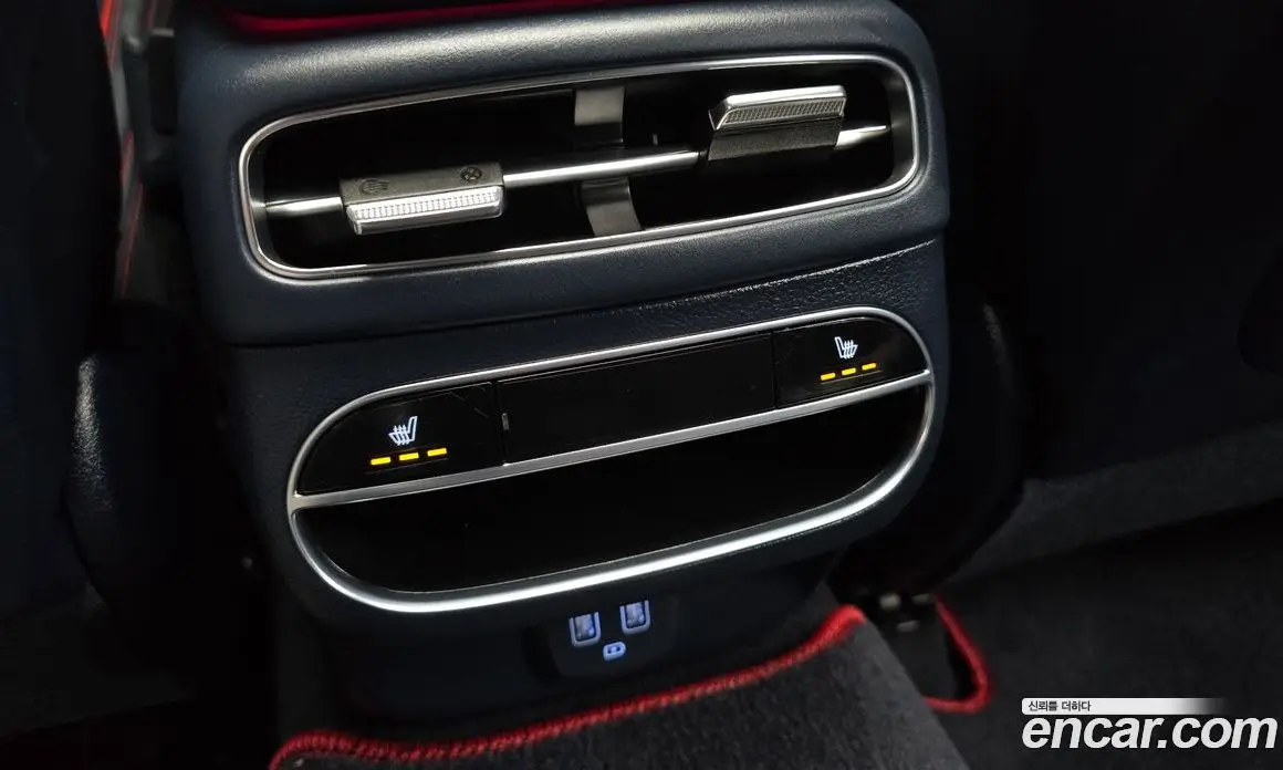Genesis GV70 2022 2.5 автомат (гидро), фото 18 Genesis GV70 2022 2.5 автомат (гидро), фото 18