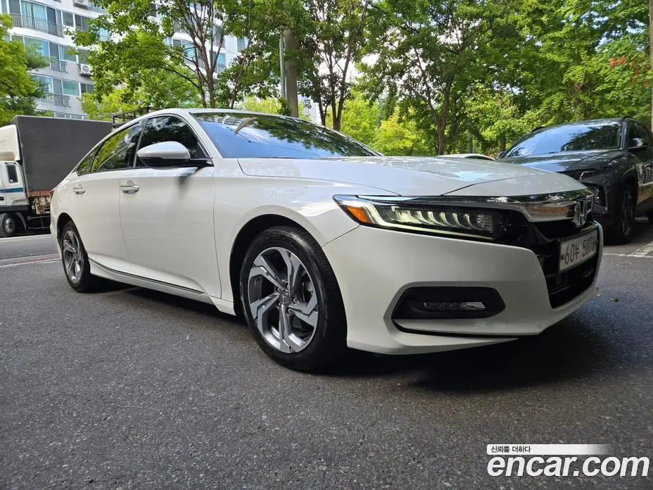 Honda Accord 2019 1.5 автомат (гидро), фото 3 Honda Accord 2019 1.5 автомат (гидро), фото 3