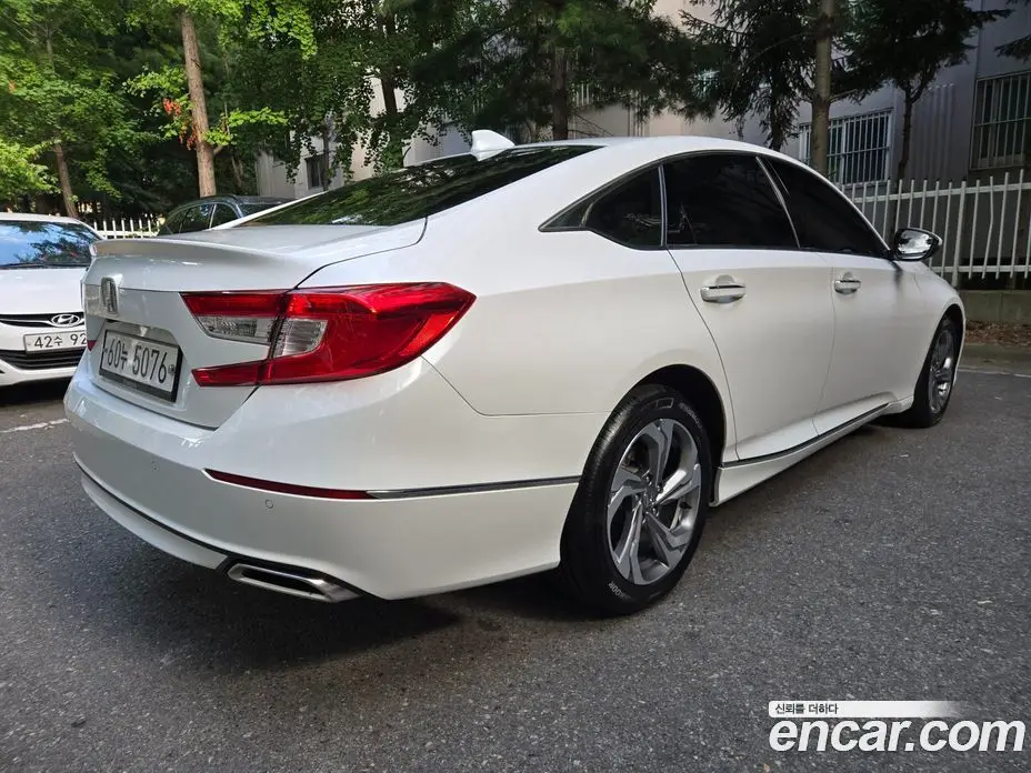 Honda Accord 2019 1.5 автомат (гидро), фото 4 Honda Accord 2019 1.5 автомат (гидро), фото 4