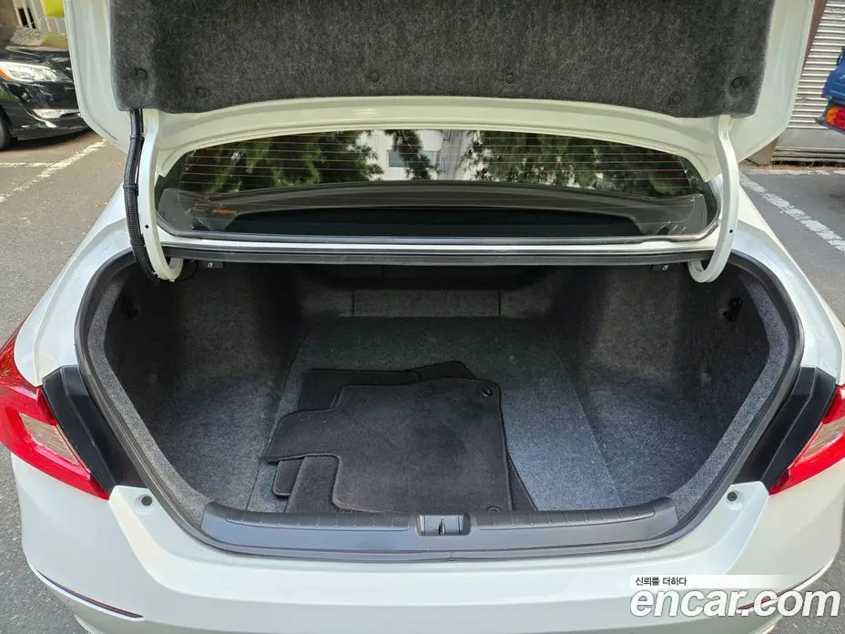 Honda Accord 2019 1.5 автомат (гидро), фото 7 Honda Accord 2019 1.5 автомат (гидро), фото 7