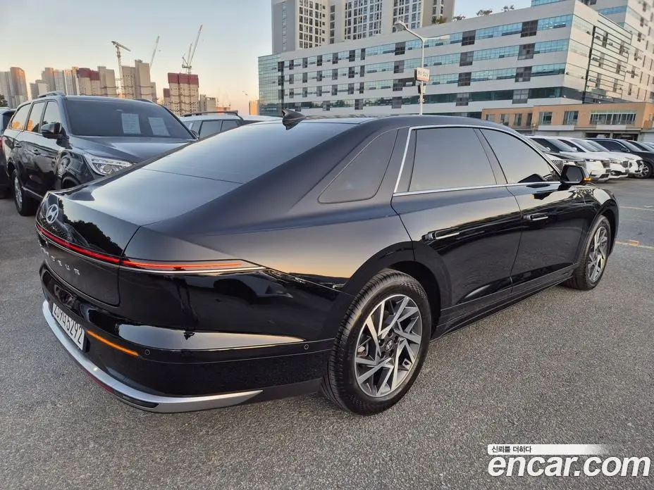 Hyundai Grandeur 2025 1.6 автомат (гидро), фото 6