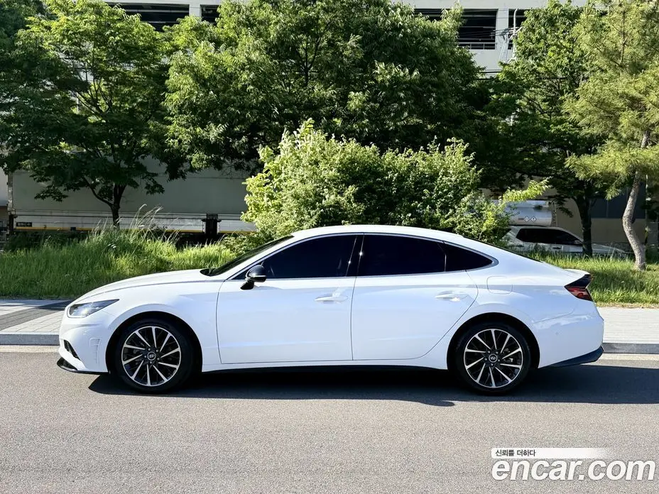 Hyundai Sonata 2021 1.6 автомат (гидро), фото 4 Hyundai Sonata 2021 1.6 автомат (гидро), фото 4