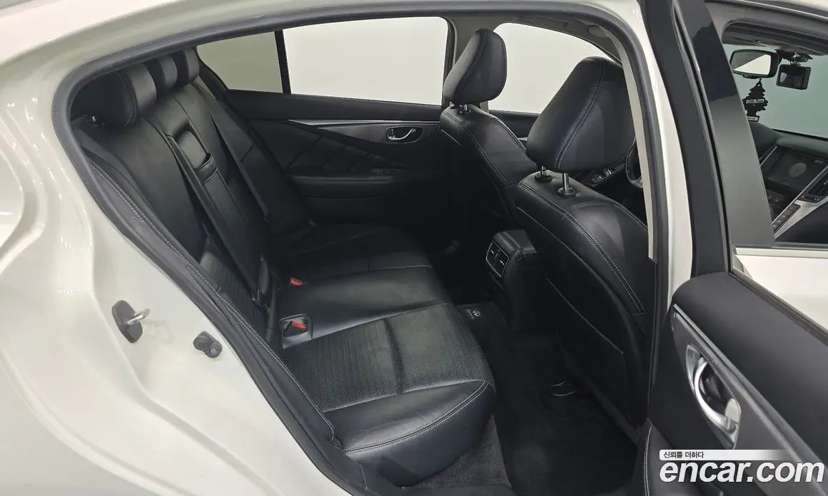 Infiniti Q50 2015 3.5 автомат (гидро), фото 11 Infiniti Q50 2015 3.5 автомат (гидро), фото 11