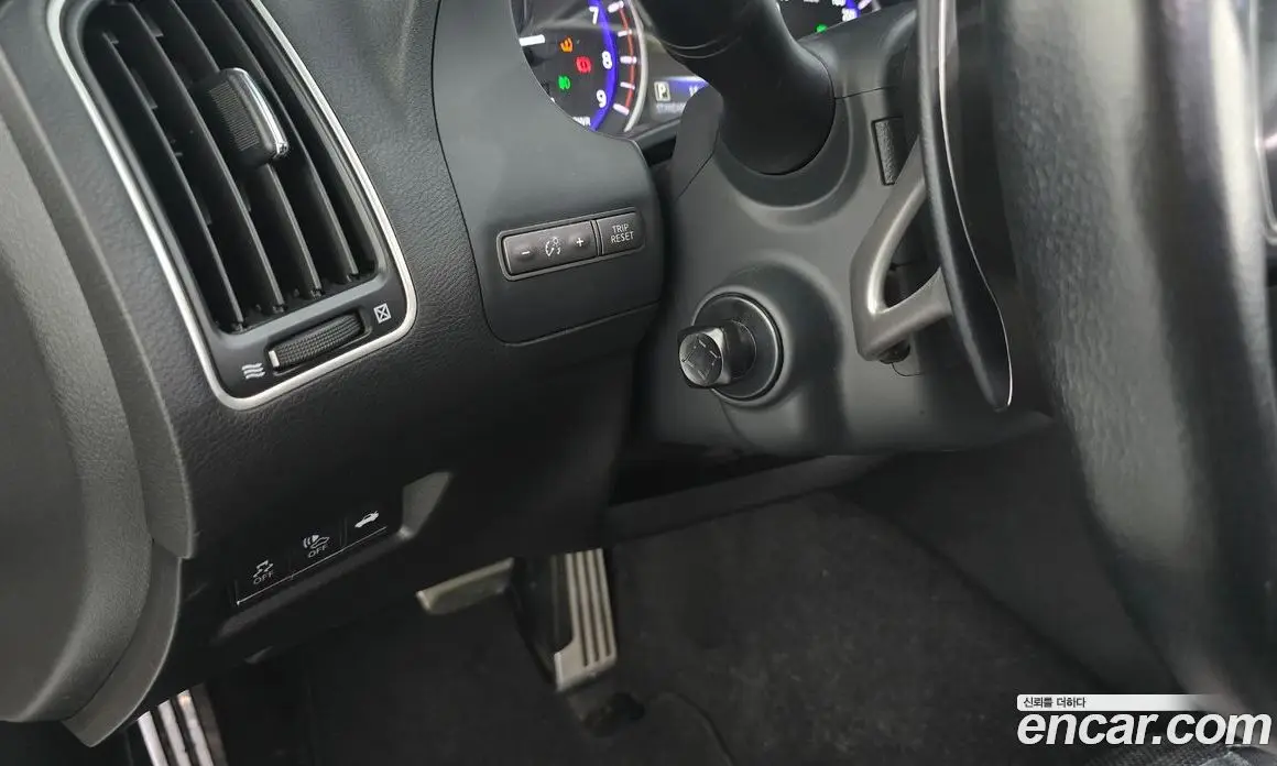 Infiniti Q50 2015 3.5 автомат (гидро), фото 19 Infiniti Q50 2015 3.5 автомат (гидро), фото 19