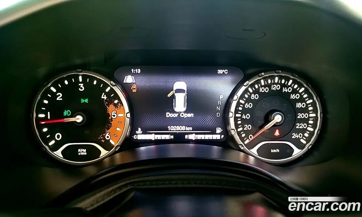 Jeep Renegade 2016 2.0 автомат (гидро), фото 8