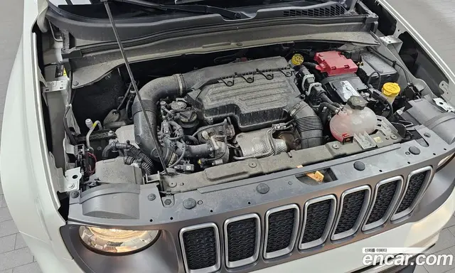Jeep Renegade 2022 1.3 автомат (гидро), миниатюра 6 Jeep Renegade 2022 1.3 автомат (гидро), миниатюра 6