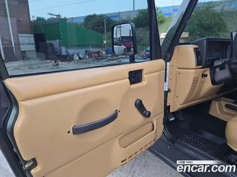 Jeep Wrangler 1997 2.5 механика, фото 16