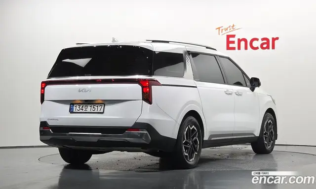 Kia Carnival 2024 2.2 автомат (гидро), миниатюра 2