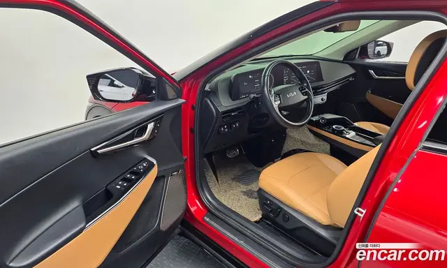Kia EV6 2022 0.1 автомат (гидро), миниатюра 11 Kia EV6 2022 0.1 автомат (гидро), миниатюра 11