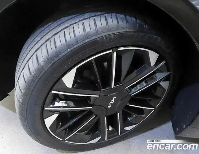 Kia K8 2025 1.6 автомат (гидро), миниатюра 5