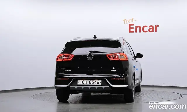 Kia Niro 2017 1.6 автомат (гидро), миниатюра 4 Kia Niro 2017 1.6 автомат (гидро), миниатюра 4