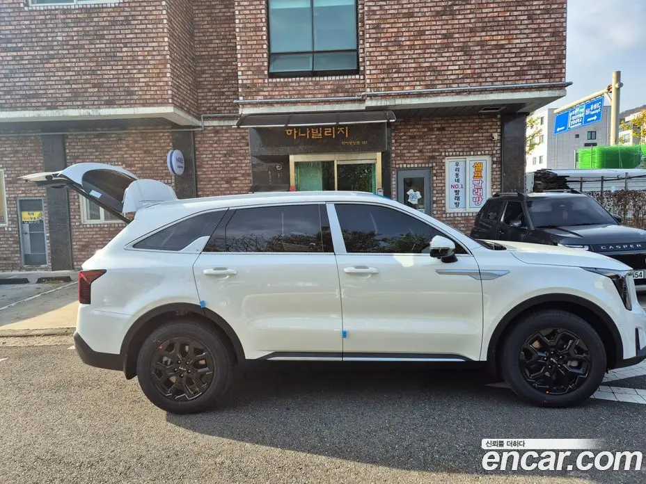 Kia Sorento 2025 1.6 автомат (гидро), фото 4 Kia Sorento 2025 1.6 автомат (гидро), фото 4