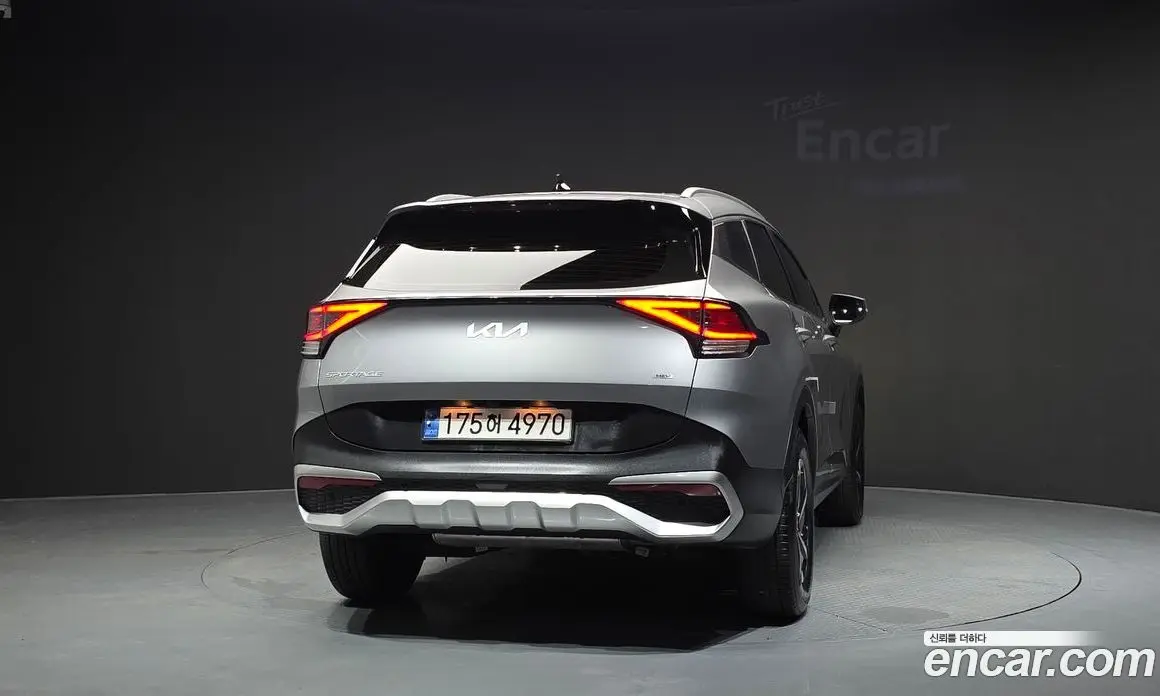 Kia Sportage 2023 1.6 автомат (гидро), фото 4