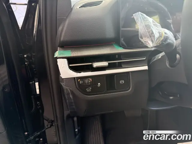 Kia Sportage 2026 1.6 автомат (гидро), миниатюра 12