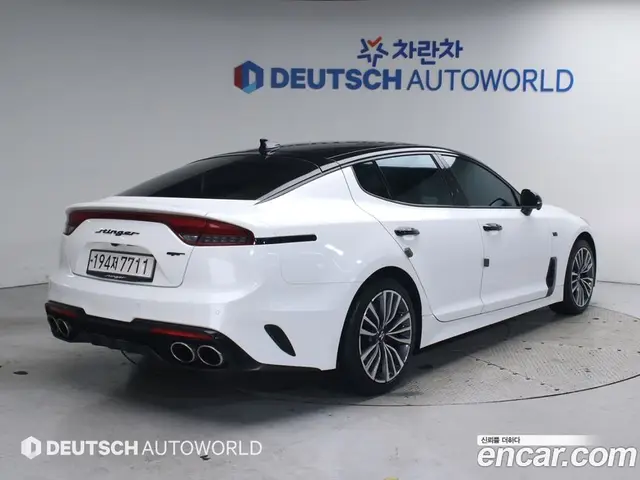 Kia Stinger 2022 3.3 автомат (гидро), миниатюра 2 Kia Stinger 2022 3.3 автомат (гидро), миниатюра 2