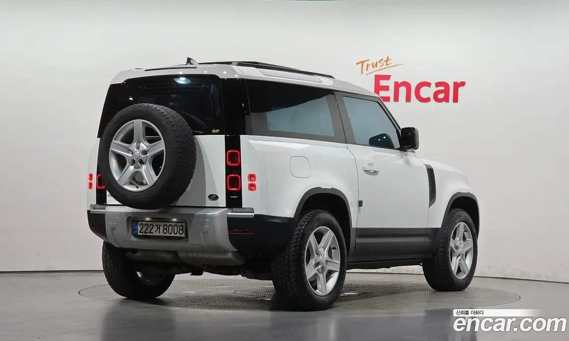 Land Rover Defender 2022 3.0 автомат (гидро), фото 2 Land Rover Defender 2022 3.0 автомат (гидро), фото 2