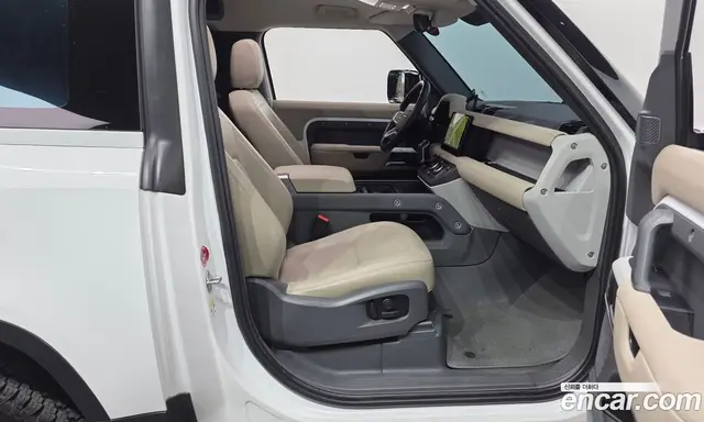 Land Rover Defender 2022 3.0 автомат (гидро), миниатюра 11 Land Rover Defender 2022 3.0 автомат (гидро), миниатюра 11