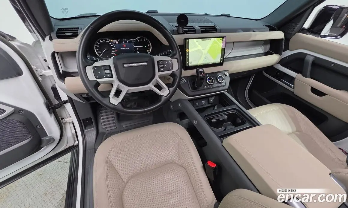 Land Rover Defender 2022 3.0 автомат (гидро), фото 7 Land Rover Defender 2022 3.0 автомат (гидро), фото 7