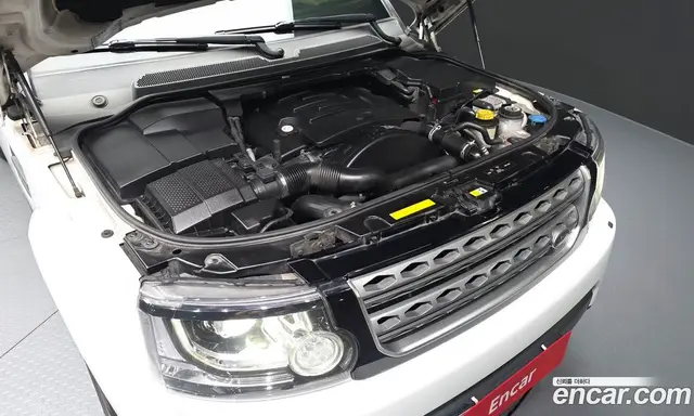 Land Rover Discovery 2015 3.0 автомат (гидро), миниатюра 6 Land Rover Discovery 2015 3.0 автомат (гидро), миниатюра 6